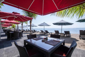 Отель Beach Front Hotel Sanur  Денпасар